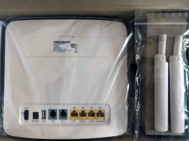 Huawei E5186S-22 LTE Router LTE Cat. 6  bis zu 300 Mbit/s  WLAN VoIP LTE weiss