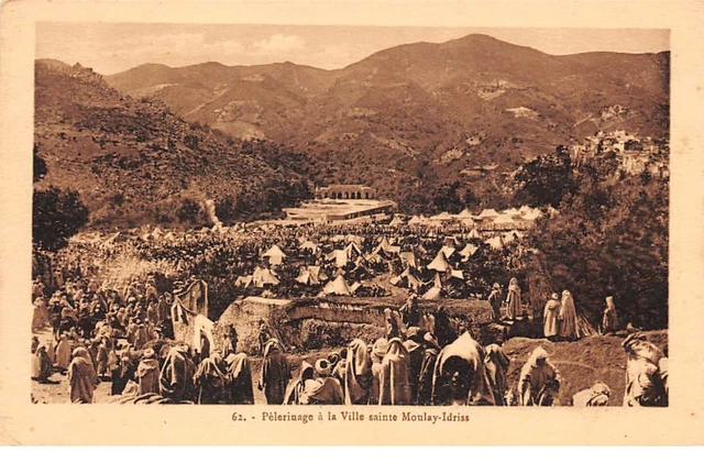 maroc .n° 109326 .  moulay idriss . pelerinage a la ville sainte .