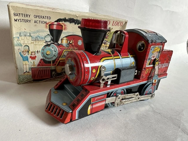 Ancien Jouet Tôle Petit Train Loco Médical Militaire CR