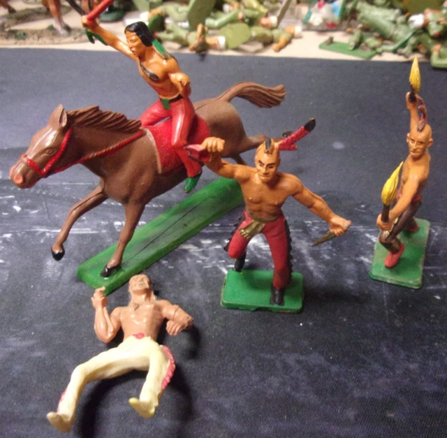 Gros Lot Jouets Anciens Starlux - Western Saloon, Shérif, Banque, Cowboy