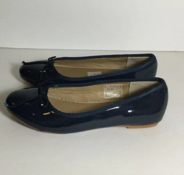 Ralph Lauren Patent Leather Nellie Girls ballet flat || 2.5