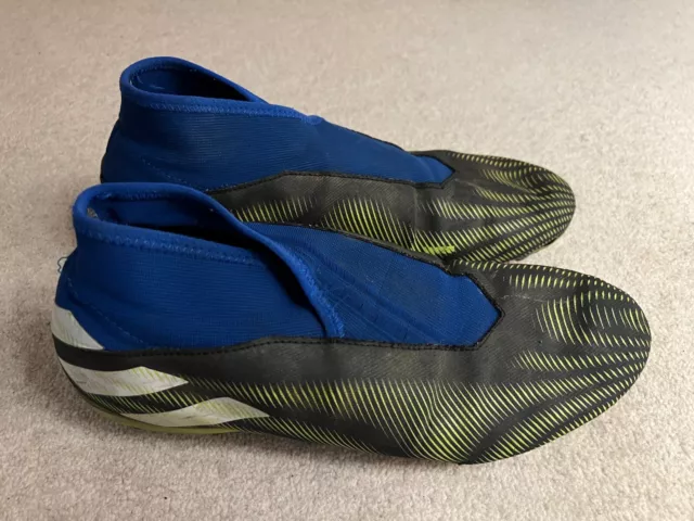 Adidas nemeziz laceless blue top