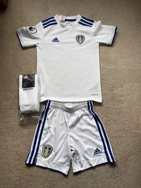 Leeds united childrens football kit cheap
