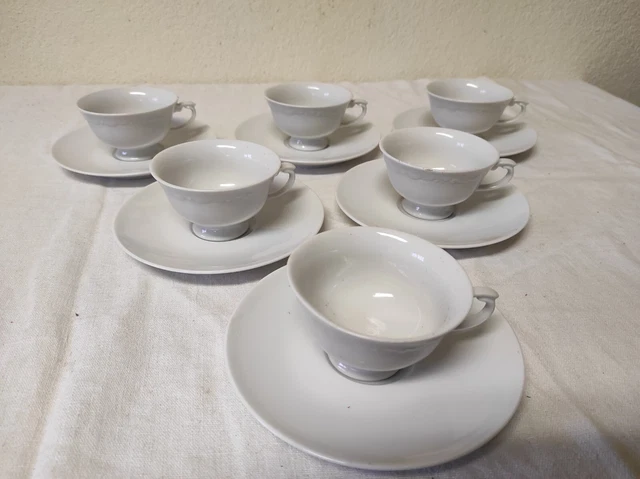Service de 6 tasses et sous tasses, Silea, Décor Sports
