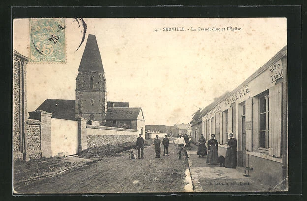 CPA Serville, La Grande Rue et l´Eglise, vue de la rue avec l'Église et Pasasnt