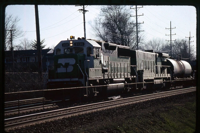 Railroad Slide - Burlington Northern #3136 GP50 Locomotive 1990 Freight Train BN