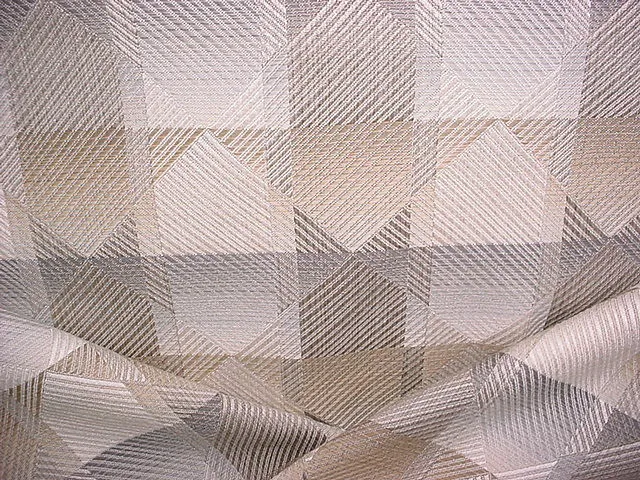 9-3/8Y Lee Jofa / Kravet Platinum Pearl Diamond Lattice Upholstery Fabric