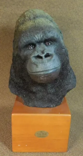 Rare Amy & Addy The Gray Rock Collection GORILLA Bust Figurine 12" Head Statue