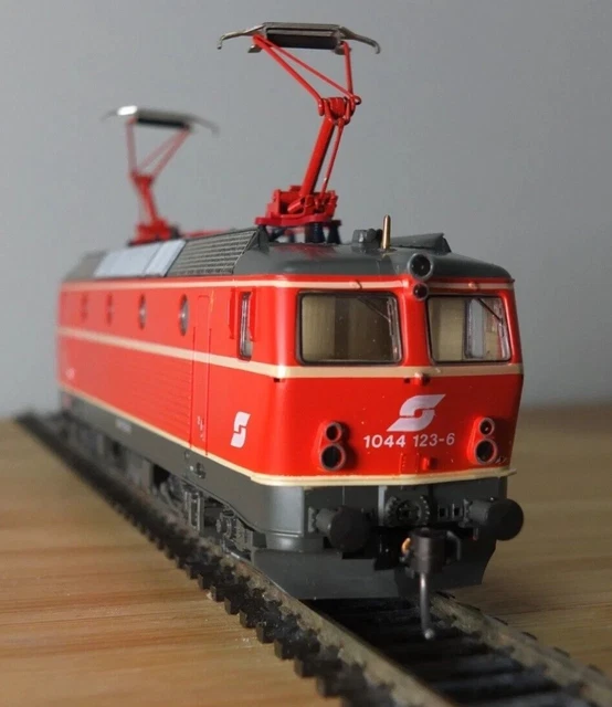 Locomotive Roco HO 02158 – BR 1044-27 OBB – Échelle HO – Occasion