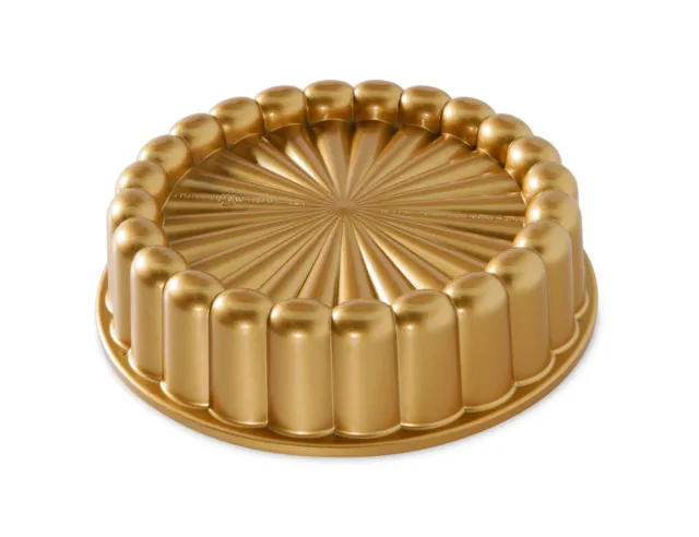 Backform Charlotte Cake Pan / Gold - Nordic Ware