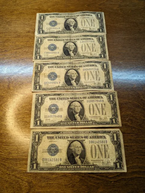 Lot of 5 x $1 - 1928-B US Silver Certificate Funny Back Notes - #E531