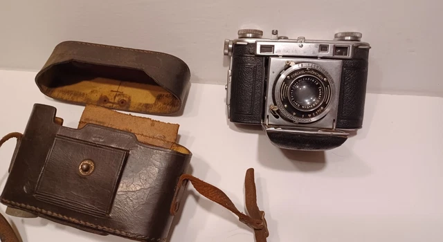 Certo Super Dollina Folding  Camera  Carl Zeiss Jena Tessar Lens 1947 Untested