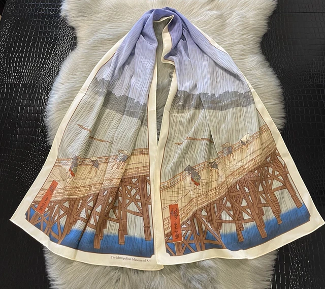 THE METROPOLITAN MUSEUM Of Art Scarf Silky Asian Rainy Bridge 34”x60” £