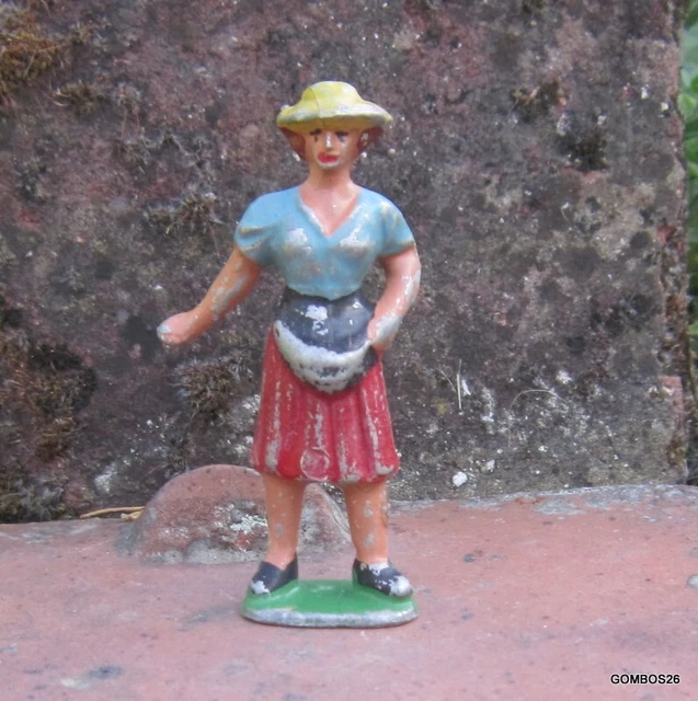 Astana 2024 - Figurines miniatures peints a la main