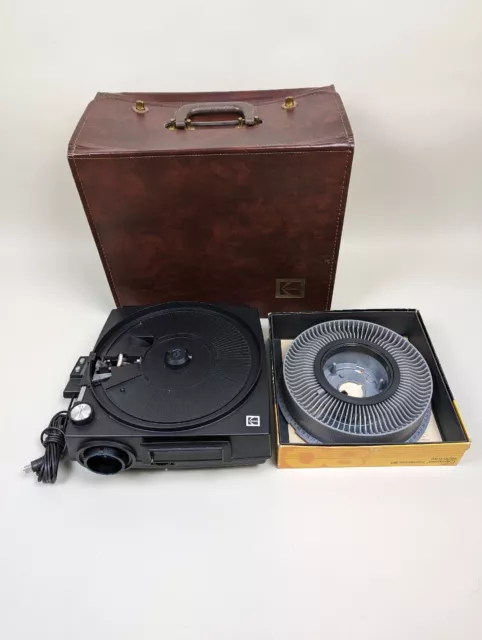 Vintage Kodak 850H Carousel Slide Projector w/ Remote, Tray & Case TESTED