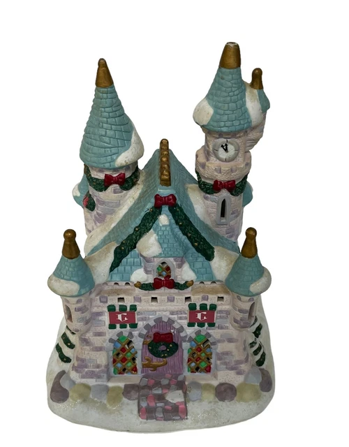DISNEY 2004 CINDERELLA Princess Castle Ceramic Lighted Christmas