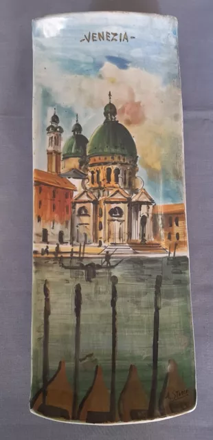 Italian vintage hand painted plate depicting the basilica of the Madonna Venezia