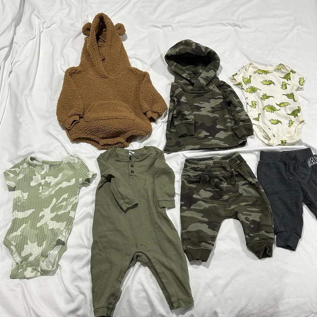 Gap And Old Navy Baby Boy Bundle 6-12 Months 7 Pieces