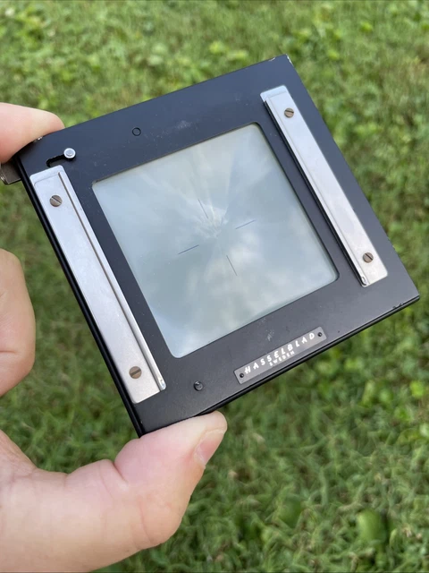 HASSELBLAD 41025 FOCUSING Screen Adapter for 903 SWC, SWC/M