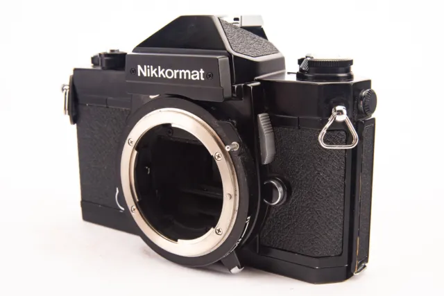 Cámara fotográfica Nikon Nikkormat FT2 35 mm SLR con lente zoom Soligor 28-80 mm V14 3