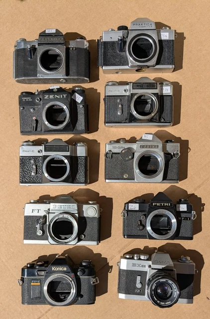 Lot D'appareils Photos Argentiques 35 Mm – Pour Pièces – Argenté