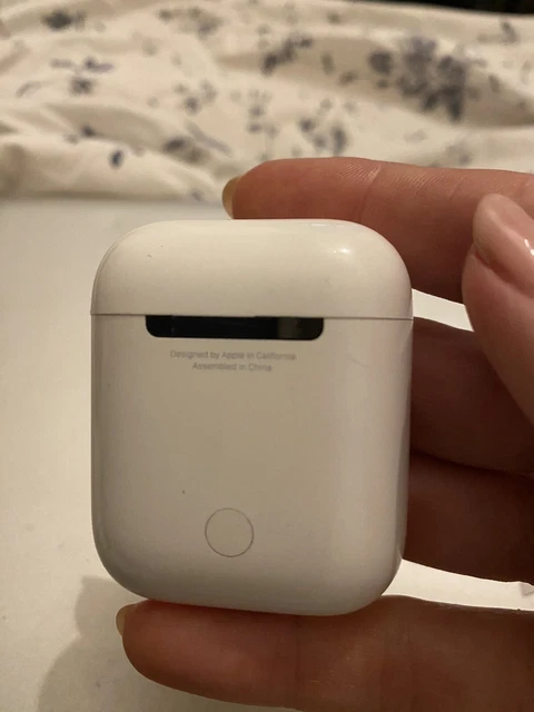 Apple Airpods Charging Case Only, 1st & 2nd Generation Genuine Product Case Only