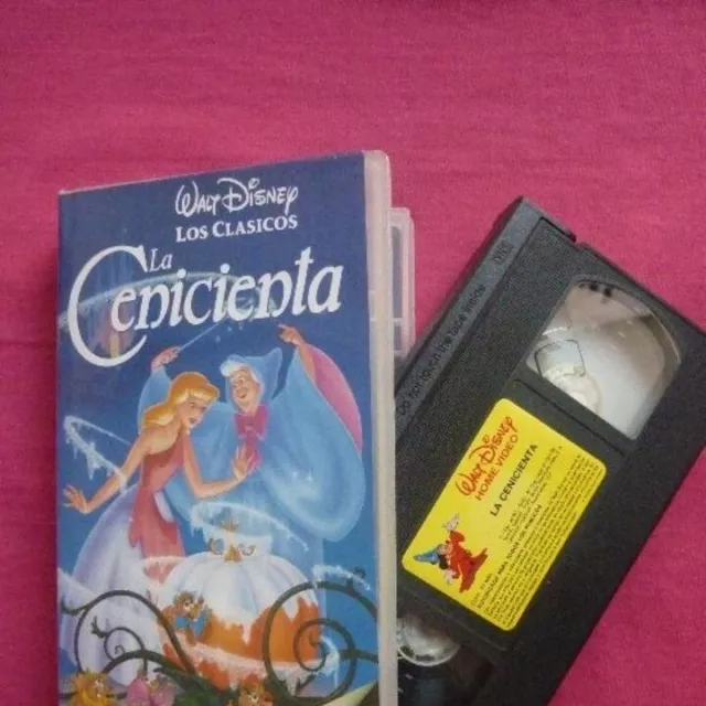 PELICULA WALT DISNEY VHS - La cenicienta - PARA COLECCIONISTAS