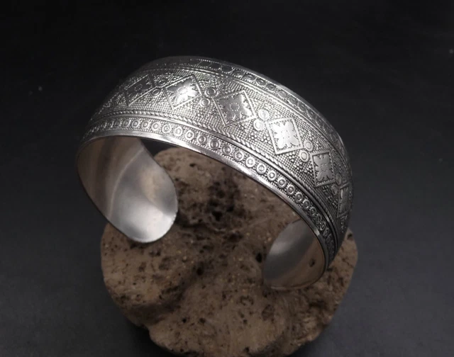 Bracelet Manchette Vintage Edouard Rambaud Paris - Sculpté En Argent Vieilli - Longueur Ajustable - Bijou Français Ancien Et élégant
