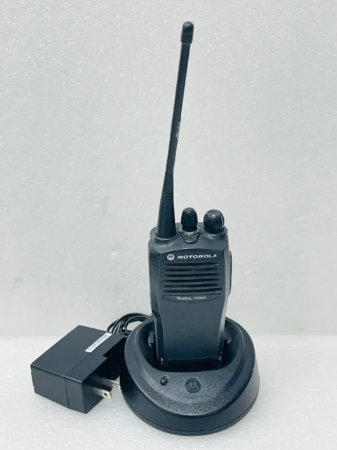 Motorola Radius CP200 Radio UHF 4 Channel w/ Motorola WPLN4137BR - Used