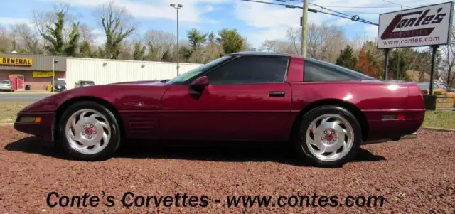1993 Chevrolet Corvette Base 2dr Hatchback