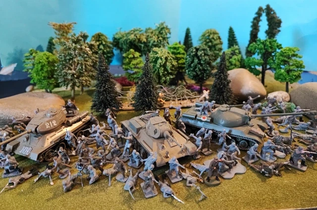 3 SOLDATS ALLEMANDS STARLUX PLASTIQUE echelle 1/32eme EUR 15,50