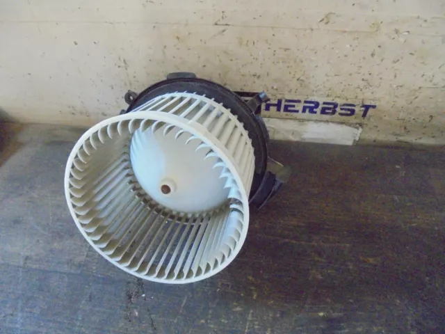 moteur du ventilateur de chauffage Fiat Panda 169 98616868 1.2 51kW 169A4000 181