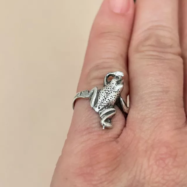 Mexican 925 Silver Taxco Good Luck Wrapped Rustic FROG TOAD Antiqued Ring Sz 6.5