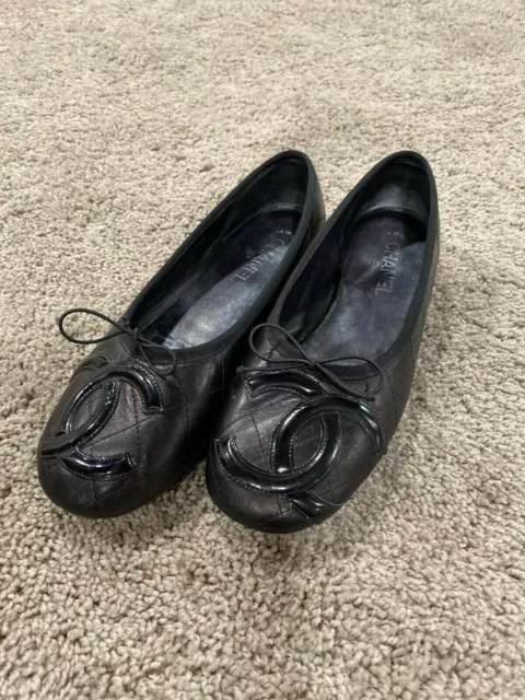 CHANEL ~ 9 Cambon Black Quilted Ballet Flat Leather CC Logo