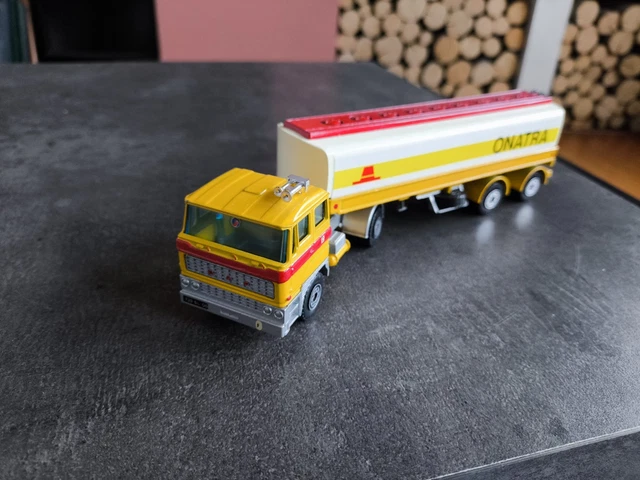 Solido DAF 2800 Turbo Camion Avec Remorque Van Gend & Loose échelle 1/60 Collection
