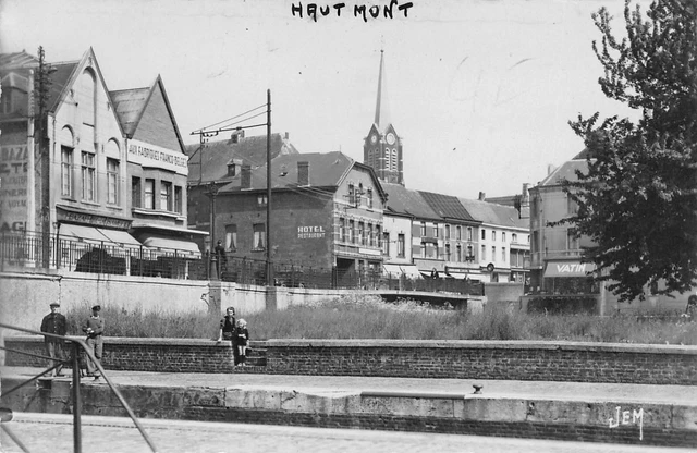 Antique Dept 59 Nord Postcard - Hautmont Centre View
