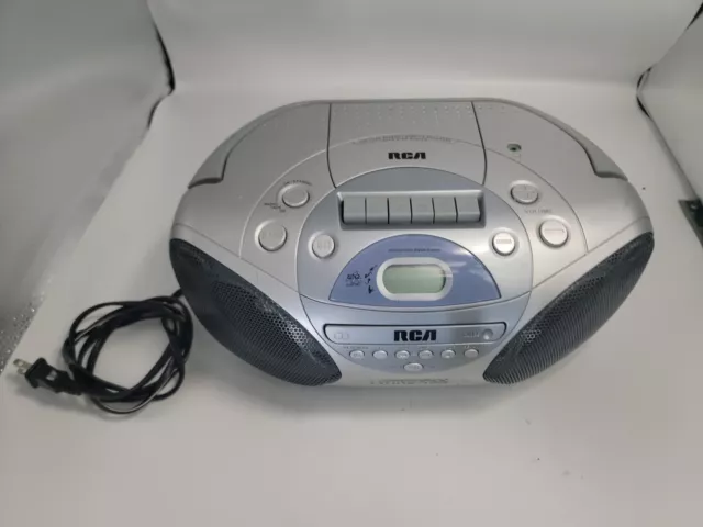 RCA RCD150 CD/Radio/Cassette Boombox - TESTED *READ* RCA RCD150 CD/Radio/Cassette Boombox - TESTED *READ*
