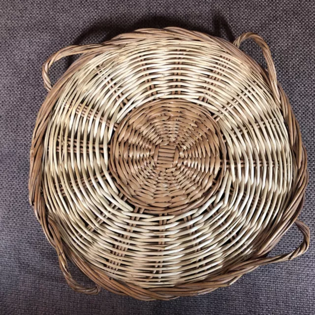 Vintage Circluar Wicker Tray Bread Fruits Basket