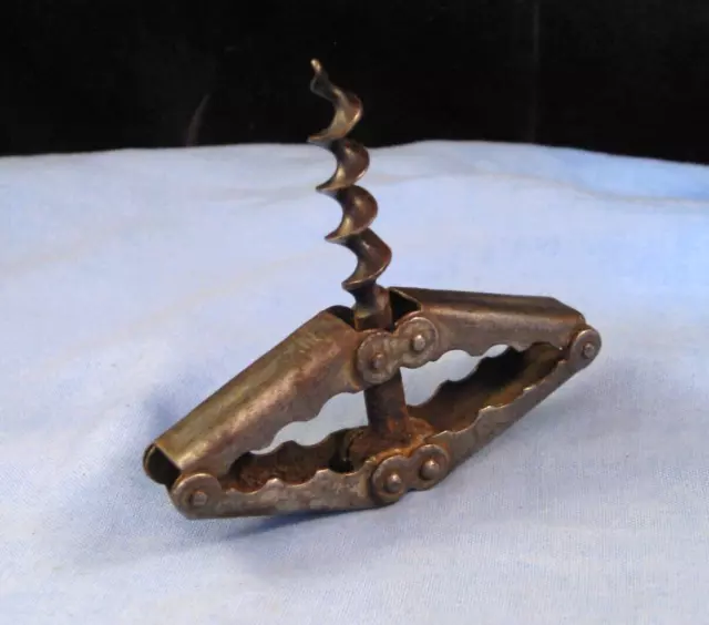 ANTIQUE HINGED FOLDING POCKET CARL HOLLWEG TRAVEL STEEL CORKSCREW c1900