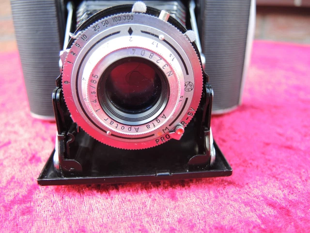 AGFA Isolette III mit Agfa  Apotar  1 : 4.5 / 85 2