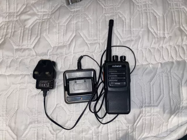 Radiotek walkie talkie RT100 DMR two way radio 400-470Mhz 4w Working