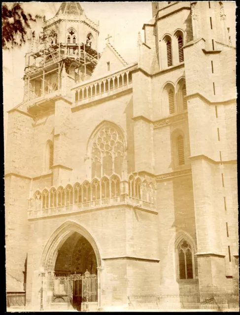 photo ancienne .Dijon église Ste-Bénigne en travaux  . vers 1890