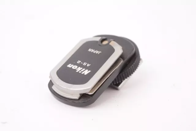 Adaptateur De Flash Nikon AS-2 Pour Appareil 35mm – Monture Nikon F – Occasion