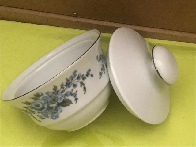 JLMENAU Graf Von Henneberg Porzellan Zuckerdose Marmeladendose blaue Rose 10cm H