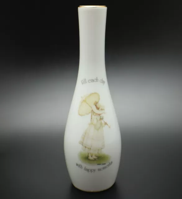 Holly Hobbie BUD VASE “Fill Each Day with Happy Moments” Porcelain Vintage 1978