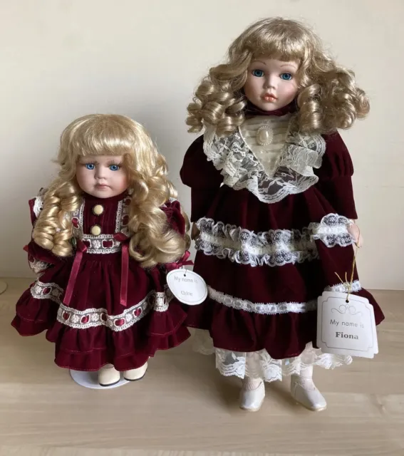 2 x Vintage Leonardo Collection Porcelain Dolls Chloe and Fiona both with stands 3
