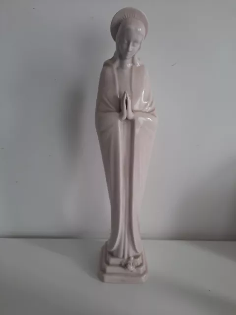 Grande vierge en porcelaine teco  bois de breux Belgique