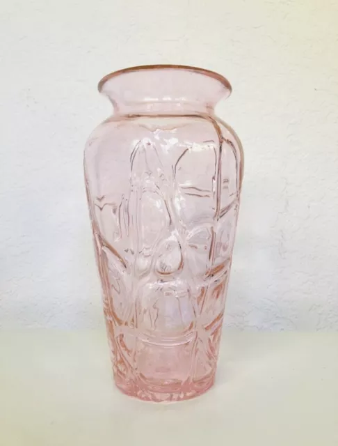 Vintage Pink Hand Blown Threaded Art Glass Vase