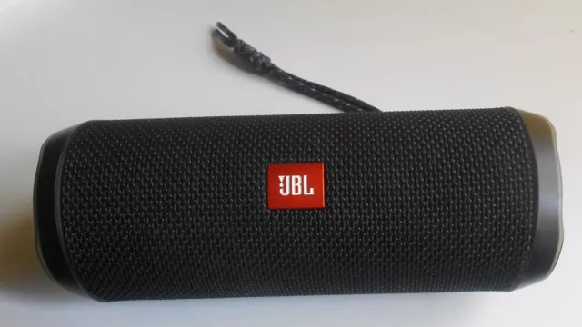 JBL Flip 4 Bluetooth-Lautsprecher  Schwarz