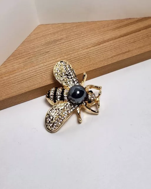 Bee Brooch Pendant Gold Tone Black Clear Rhinestones Faux Gray Pearl Pin